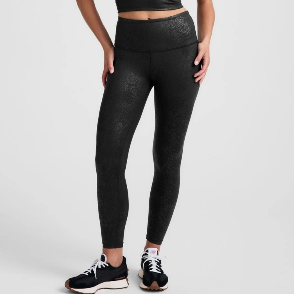 Beyond Yoga Shiny Black Legging